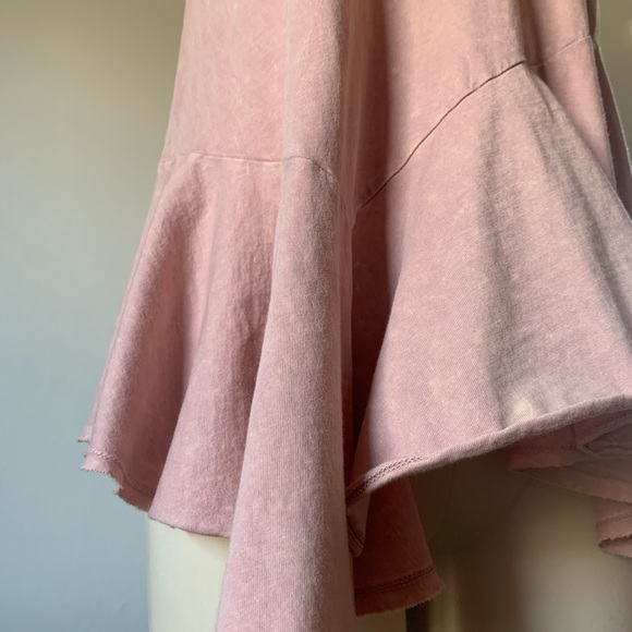Anthropologie Soft Pink Bleach V Neck T-Shirt XSP - Picture 3 of 6